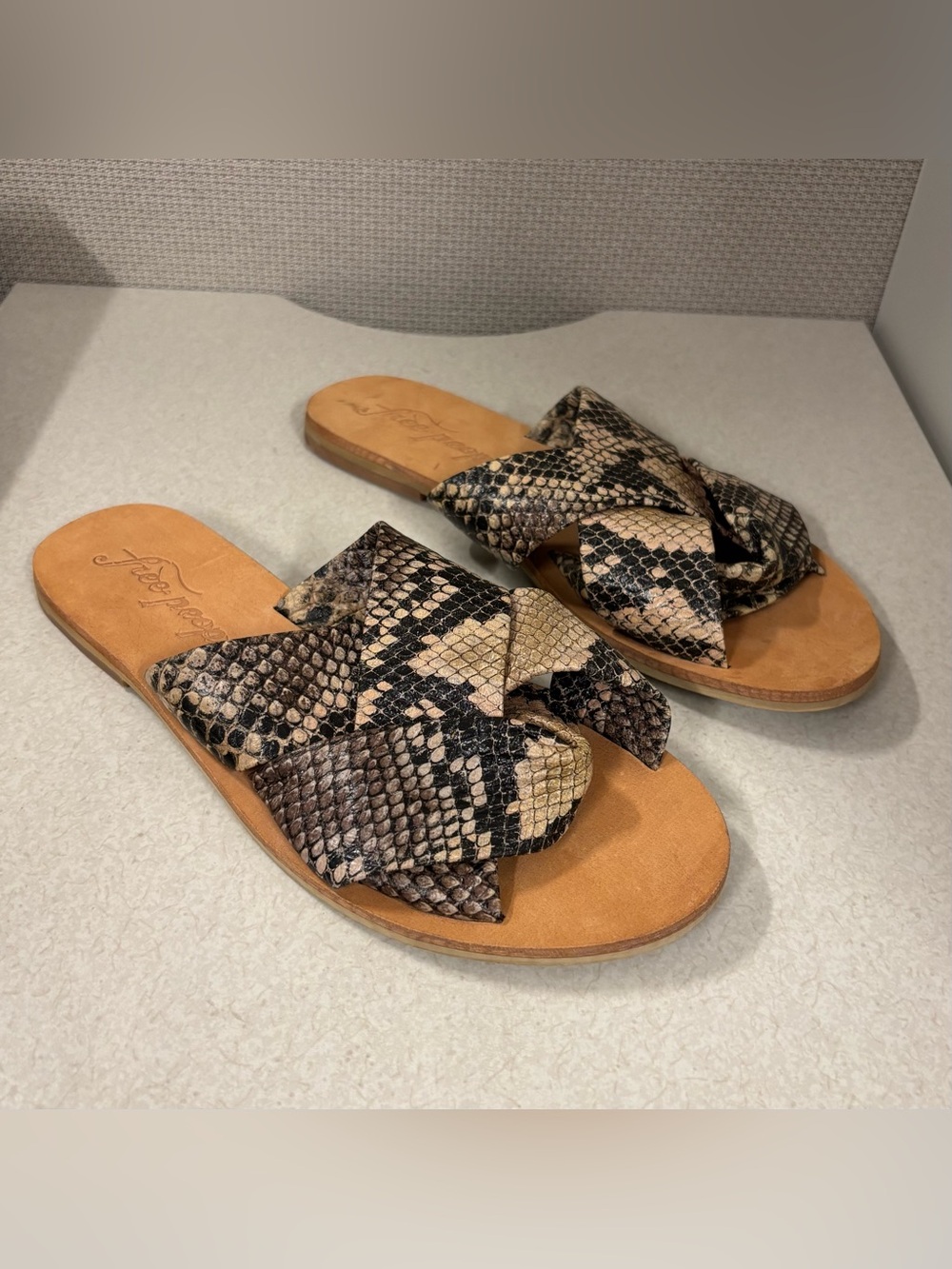 Free People Women's Leather Sandals Size 36